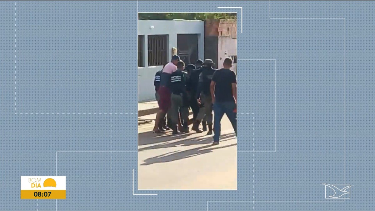 Detento abre telhado, pula muro e consegue fugir de penitenciária em ...
