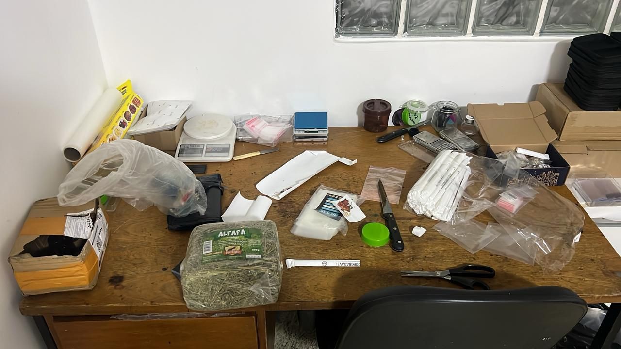 Polícia Federal e PM cumprem mandados contra tráfico e comércio ilegal de armas no interior de SP