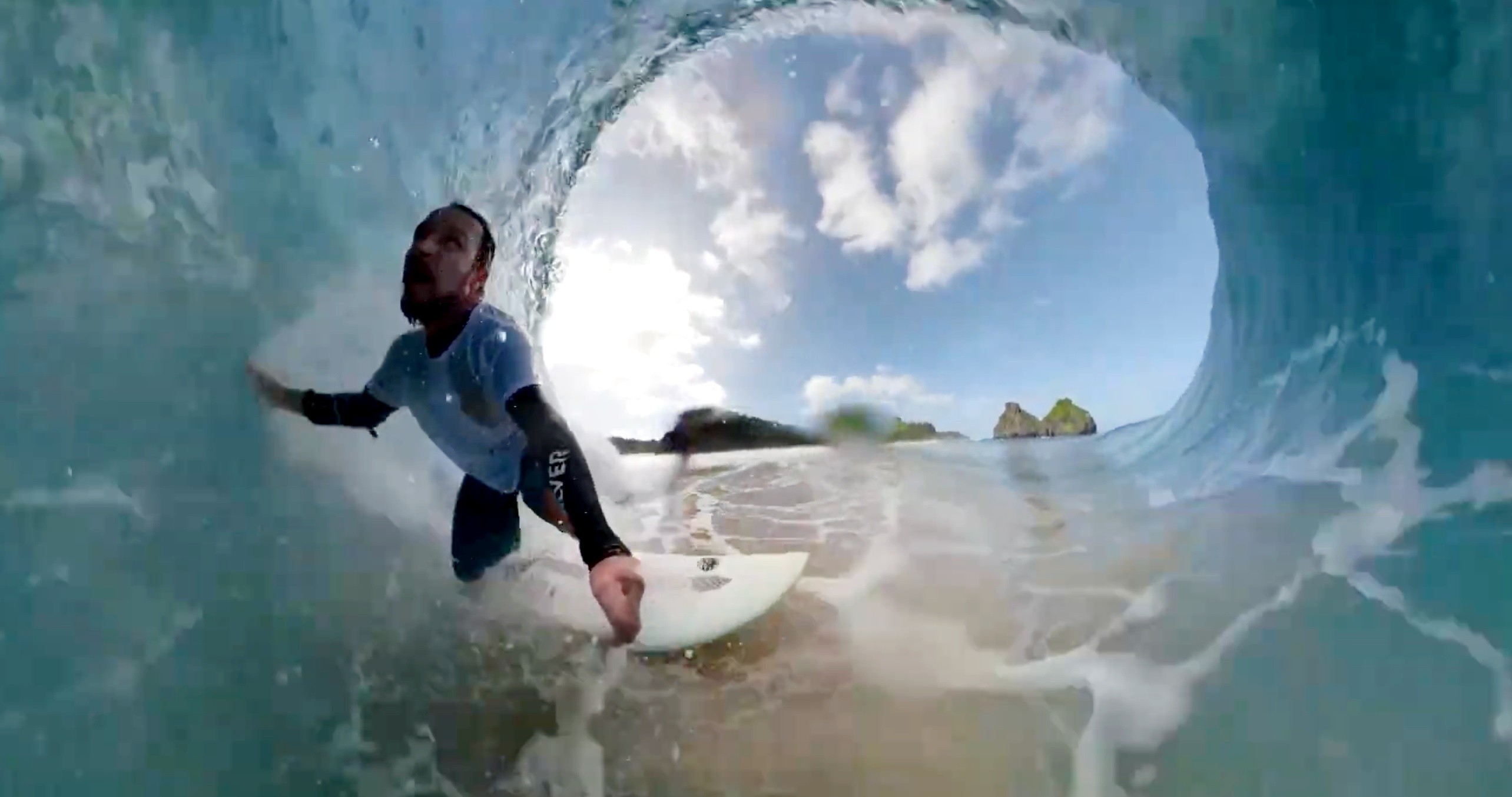 Fernando de Noronha tem pré-estreia de documentário com imagens em 360 graus
