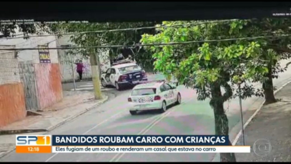 Homens Armados Roubam Carro Com Duas Crianças Dentro No Abc São Paulo