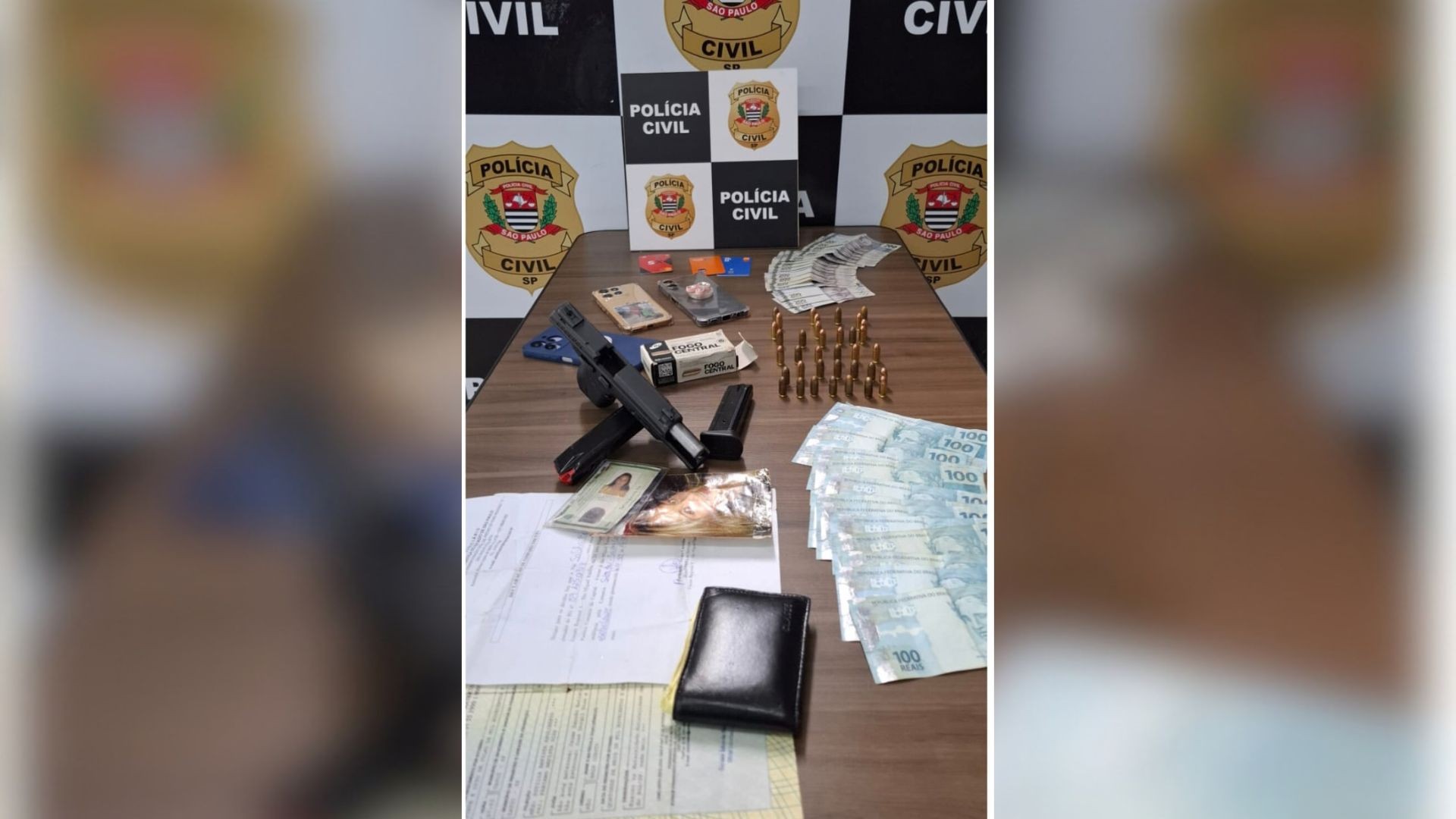 Casal é preso suspeito de aplicar golpe do 'falso namoro' e fazer idoso perder a própria casa 