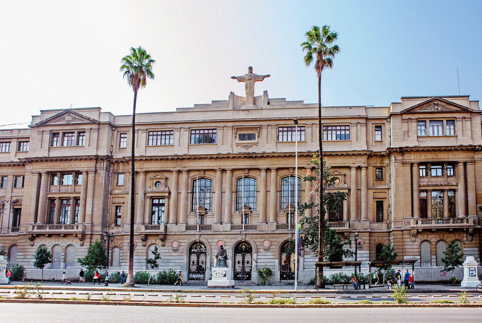 PUC do Chile, em Santiago — Foto: Adobe Stock