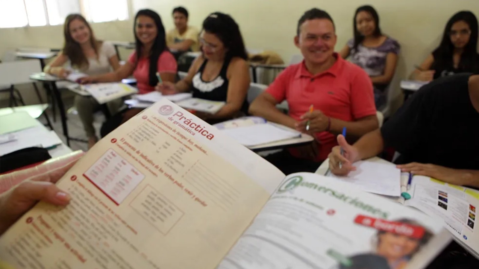 Imparh abre seleção para 864 vagas em cursos de idiomas em Fortaleza; saiba como se inscrever