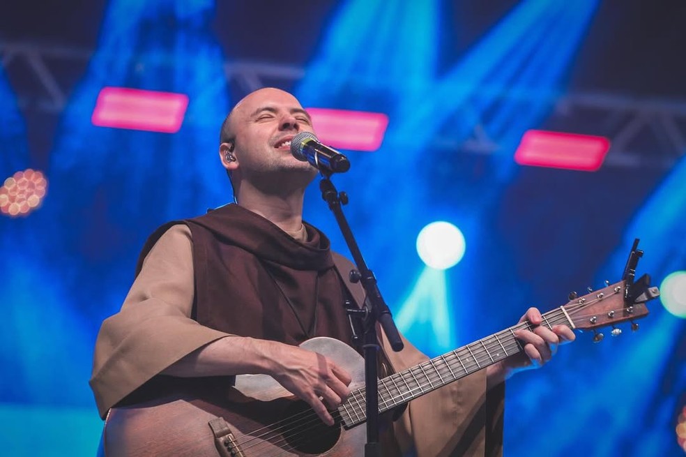 Frei Gilson é atração na Festa do Peão de Barretos 2025 — Foto: Reprodução/Instagram Frei Gilson