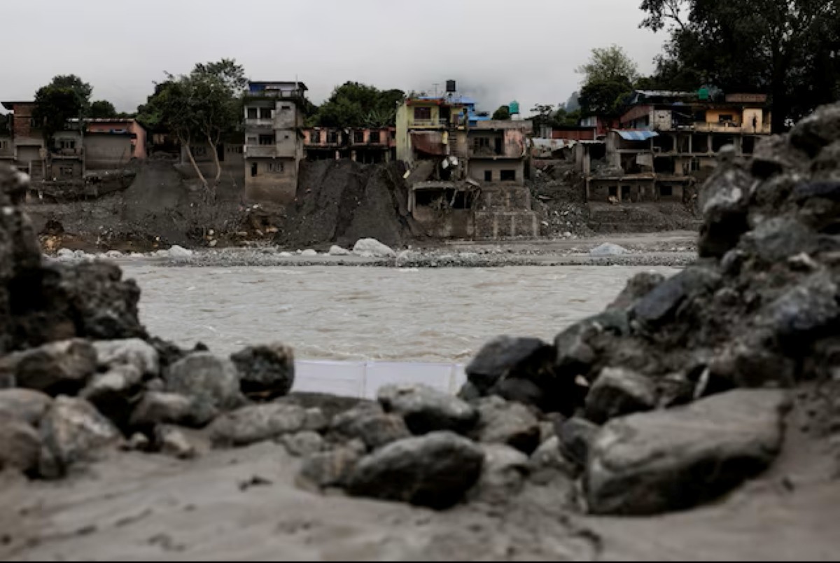 Inundações e deslizamentos deixam 56 mortos na Índia e 14 no Nepal
