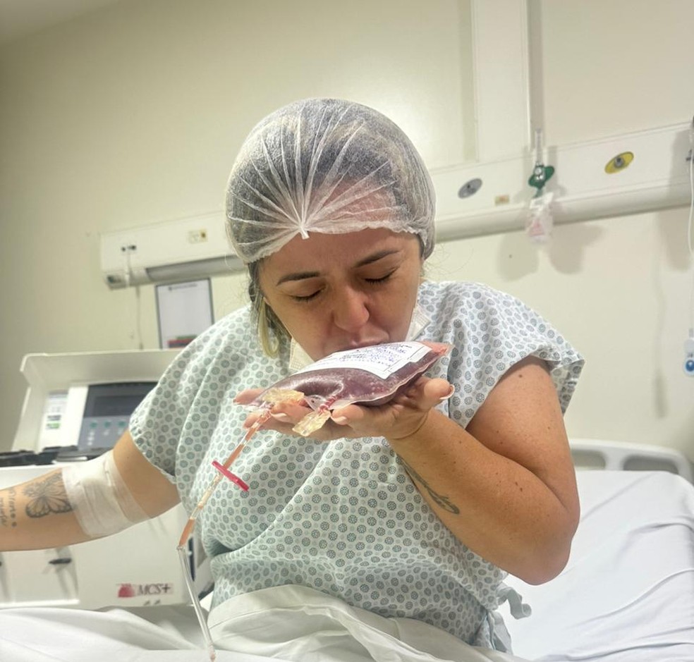 Mãe doou medula óssea para filha durante tratamento de saúde no RN — Foto: Divulgação/Hospital Rio Grande