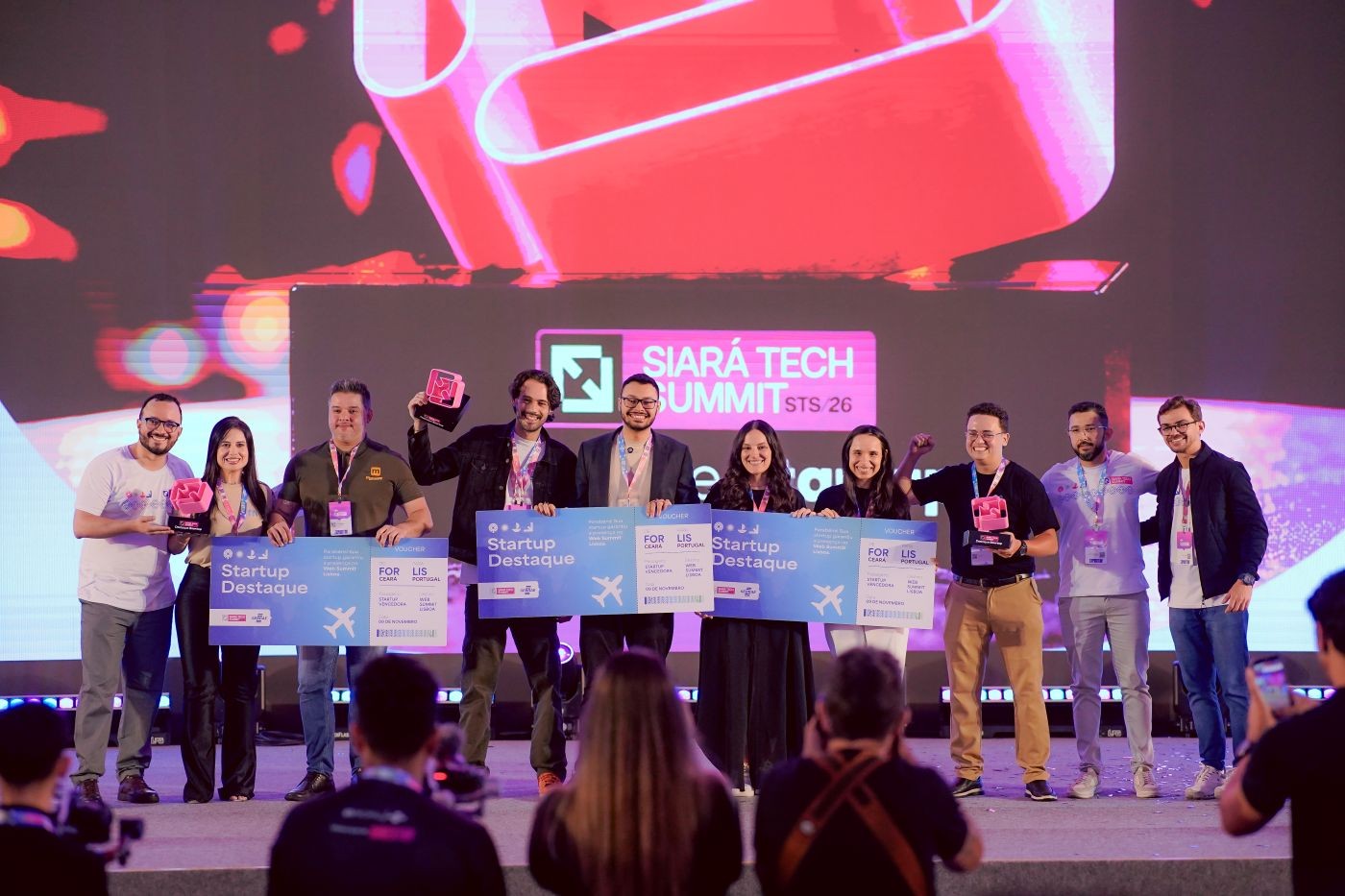 Prêmio Startup Destaque 2026 reconhece empresas no Siará Tech Summit 