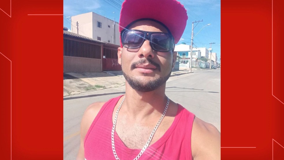 Sandro de Souza de Oliveira é suspeito de matar a companheira no Rencato das Emas, no DF — Foto: Reprodução