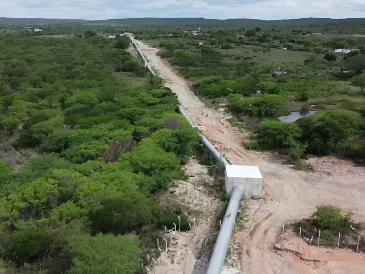 Compesa suspende abastecimento em Caruaru e outros quatro municípios após anormalidade em adutora