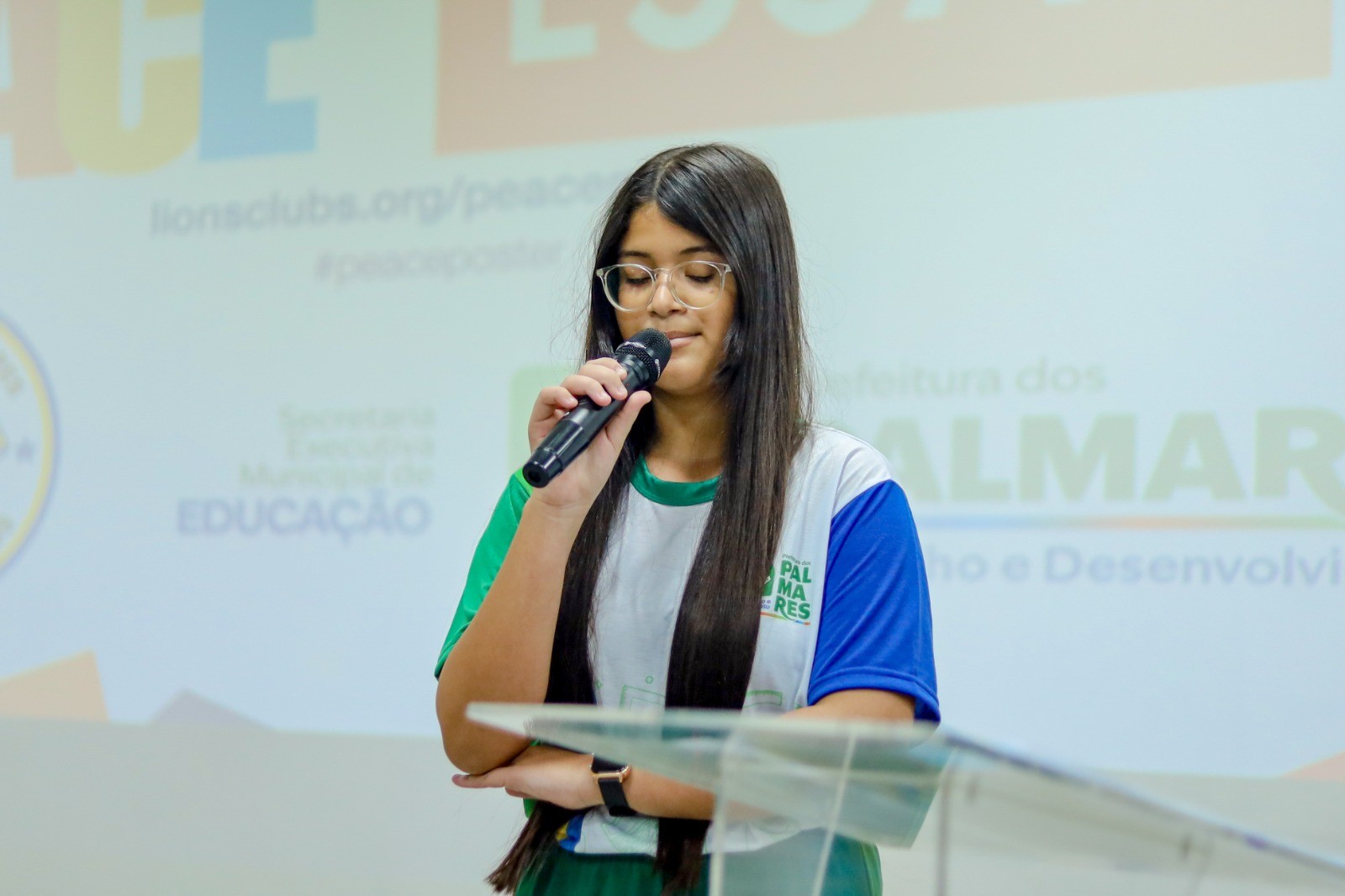 Estudante pernambucana vence Concurso Internacional de Redação da Paz e leva prêmio nos EUA