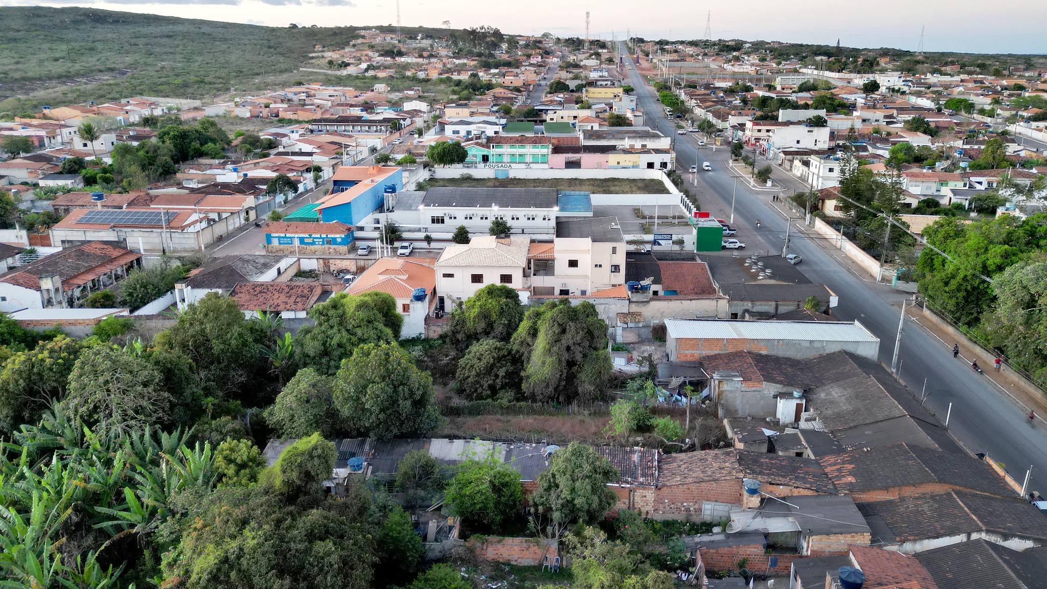 Dançarino de carreta musical de 16 anos é morto a tiros na Bahia 