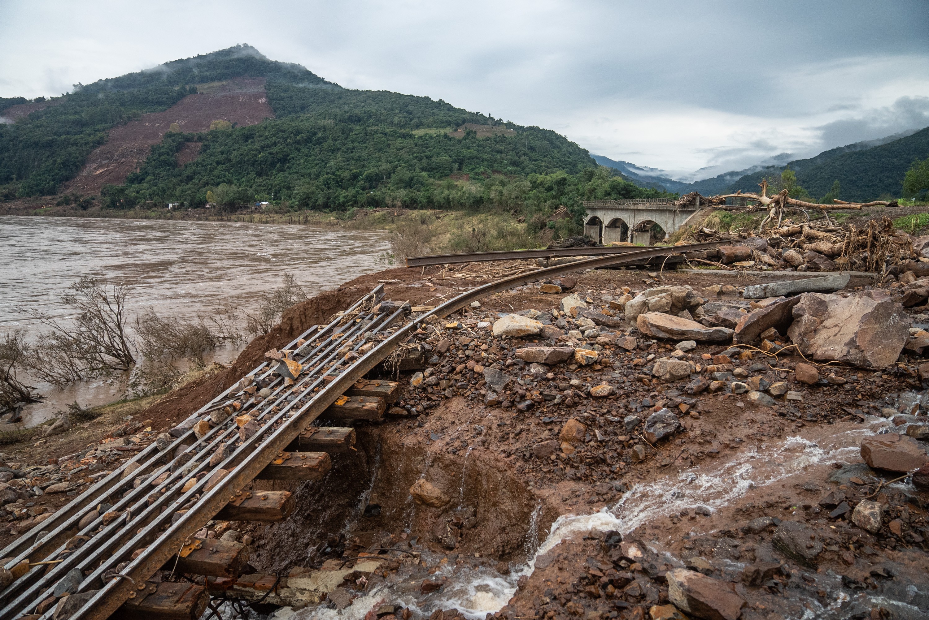 Novo sistema de alerta de desastres
começa a operar em 4 de dezembro no Sul e Sudeste, diz Anatel