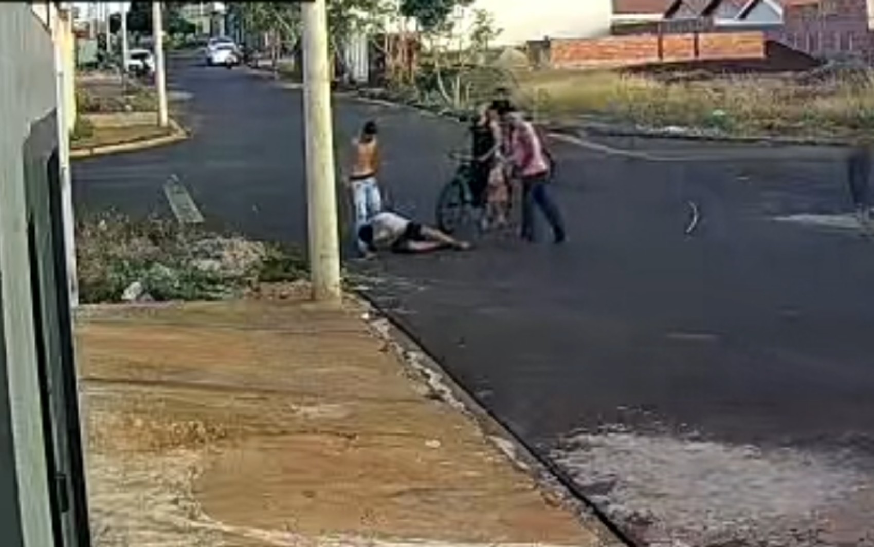 Agressão por causa de pipa revolta mãe de adolescente que teve nariz fraturado: 'Misto de ódio, raiva e impotência'
