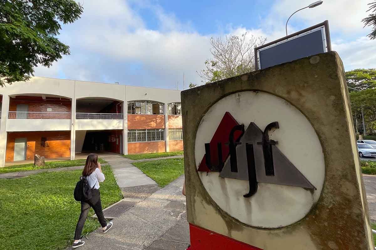 GUIA COMPLETO DO PISM - O VESTIBULAR SERIADO DA UFJF