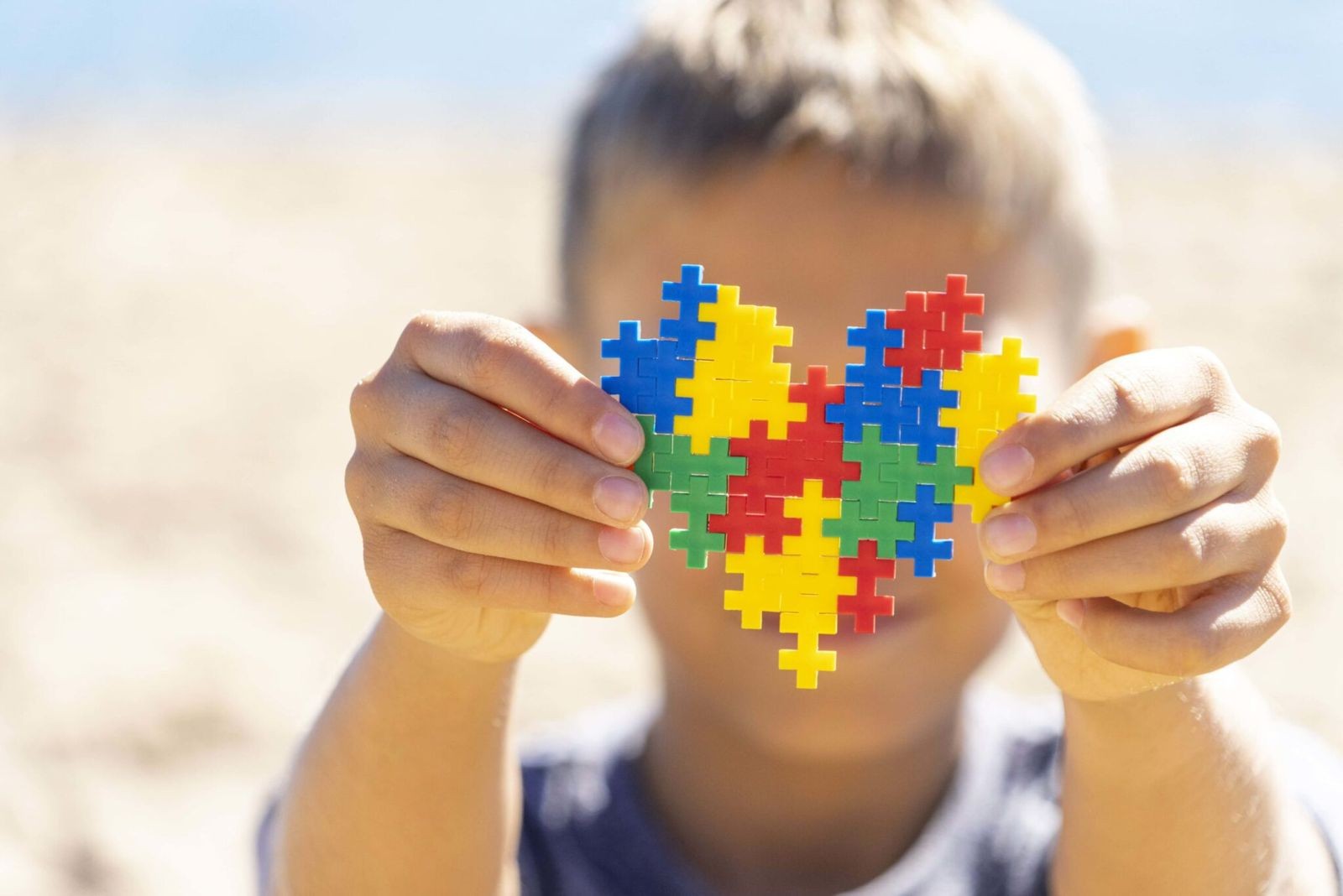 Autismo em Goiânia: direitos garantidos e desafios na implementação