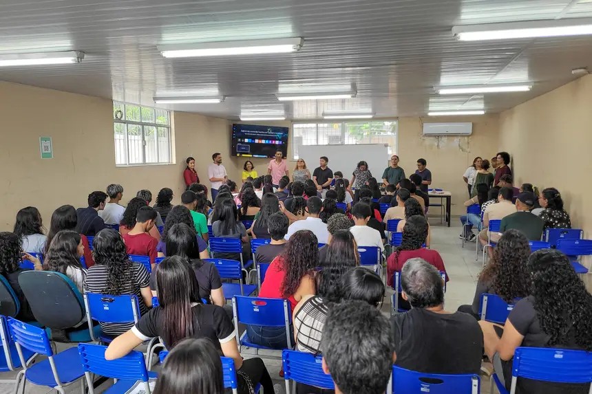 Volta às aulas: ano letivo de 2025 no Pará inicia com greve dos professores na rede estadual de ensino