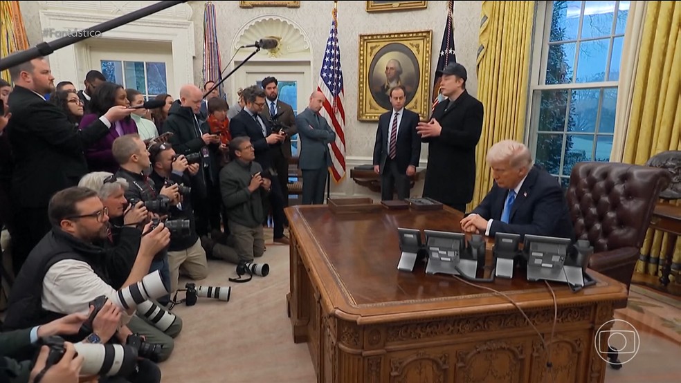 Elon Musk foi nomeado por Donald Trump para cortar drasticamente financiamento de programa humanitário dos EUA — Foto: Reprodução/TV Globo