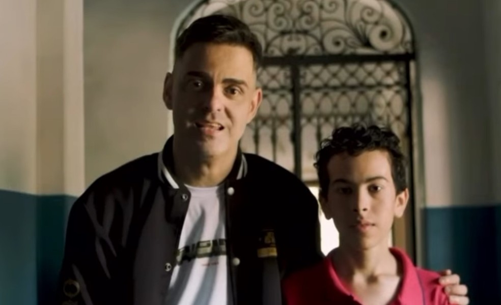 Ninoh, ex-vocalista do Kasino, lança música em homenagem a Carlo Acutis,  'padroeiro da internet' | G1