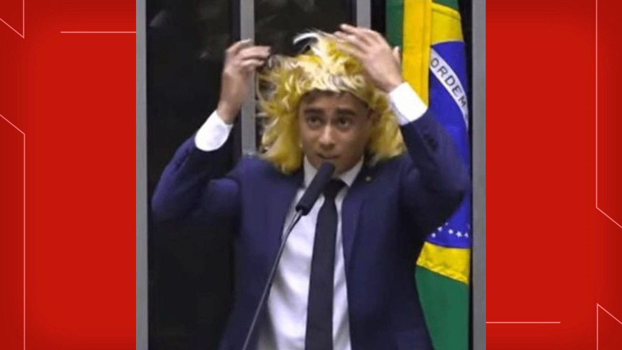 Justiça do DF condena deputado Nikolas Ferreira a pagamento de indenização por fala sobre pessoas trans no plenário da Câmara