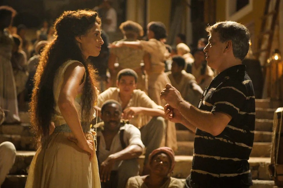 Camila Pitanga durante gravacao de Lado a Lado, 2012 — Foto: Foto Joao Cotta/Globo