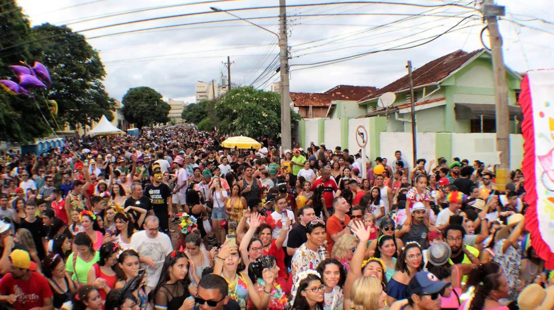 Carnaval deve movimentar R$24 milhões no comércio da Capital, prevê CDL