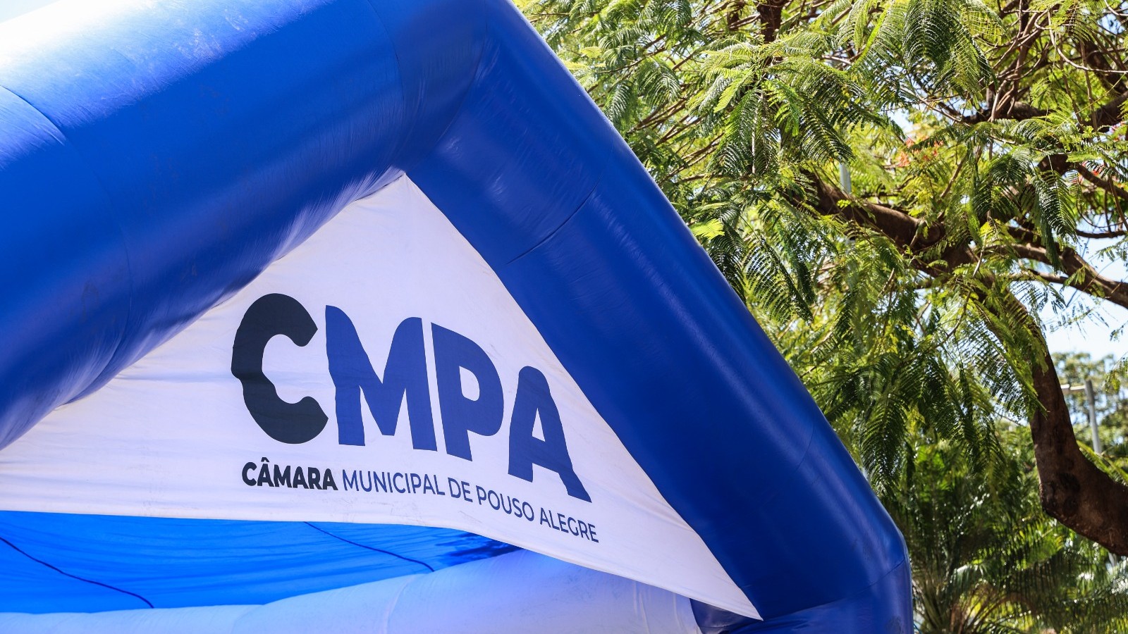 2ª edição do Câmara na Praça reúne centenas de pessoas na Praça da Catedral