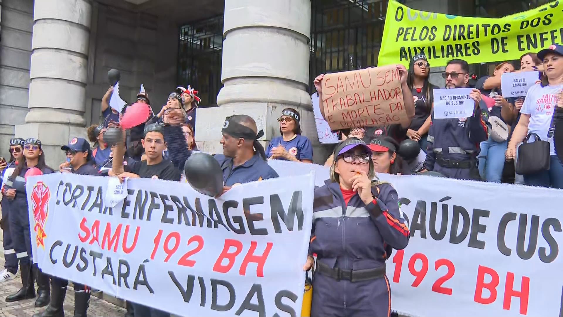 Profissionais do Samu protestam contra cortes e alertam para redução de equipes em BH