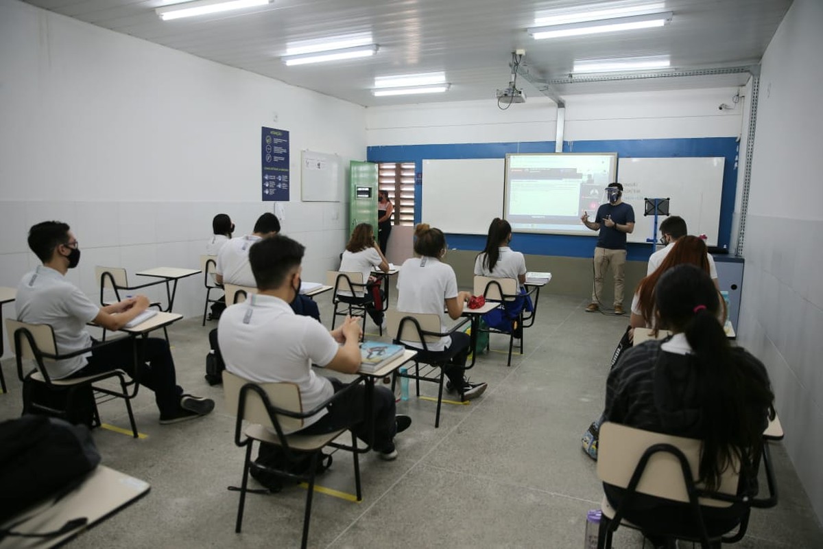 Escolas particulares de Fortaleza ampliam aulas presenciais com ...