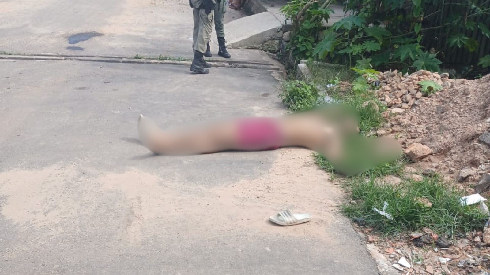 Homem é morto com tiros na região do peito em rua de Teresina