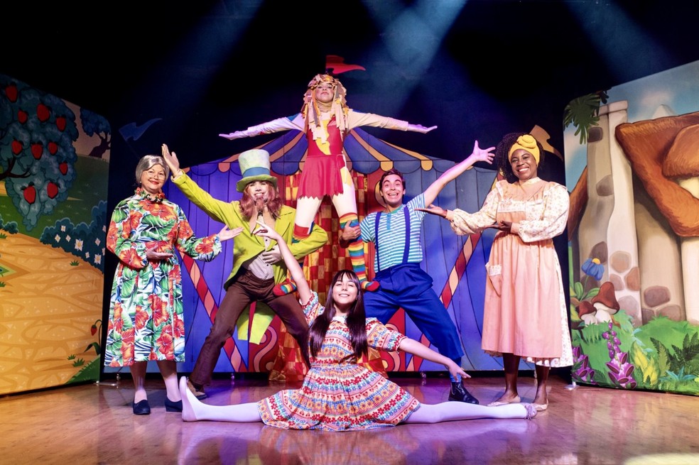 'Sítio do Pica-Pau Amarelo' representada no teatro — Foto: Leonardo Cassano/Divulgação
