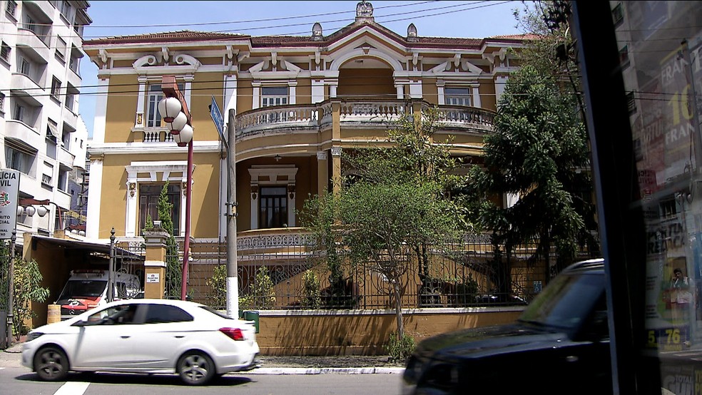 Droga sumiu de dentro de delegacia em SP — Foto: TV Globo/reprodução