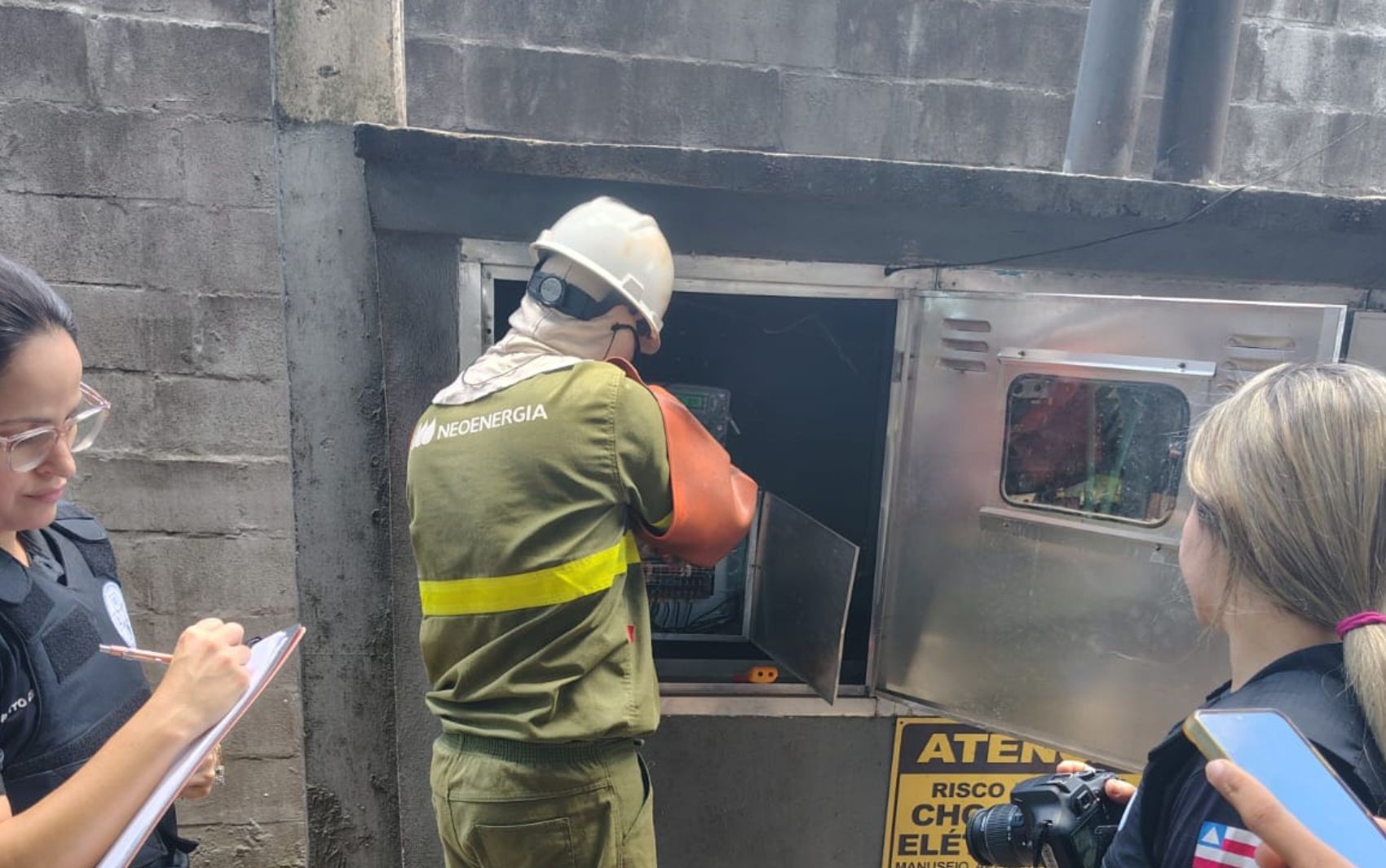 Fábrica em Salvador é investigada por furtar energia elétrica capaz de abastecer mais de 3 mil residências por 15 dias