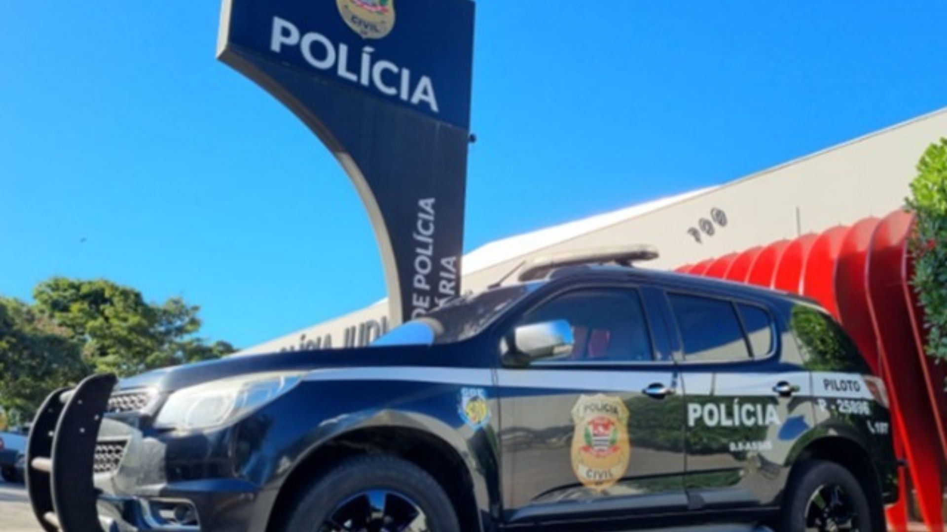 Motociclista morre após ser atingido por carro em cruzamento de Assis