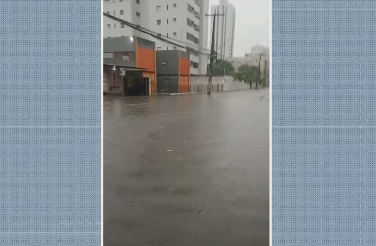 Chuva no Grande Recife deixa ruas alagadas e aulas suspensas; veja VÍDEO e saiba onde mais choveu