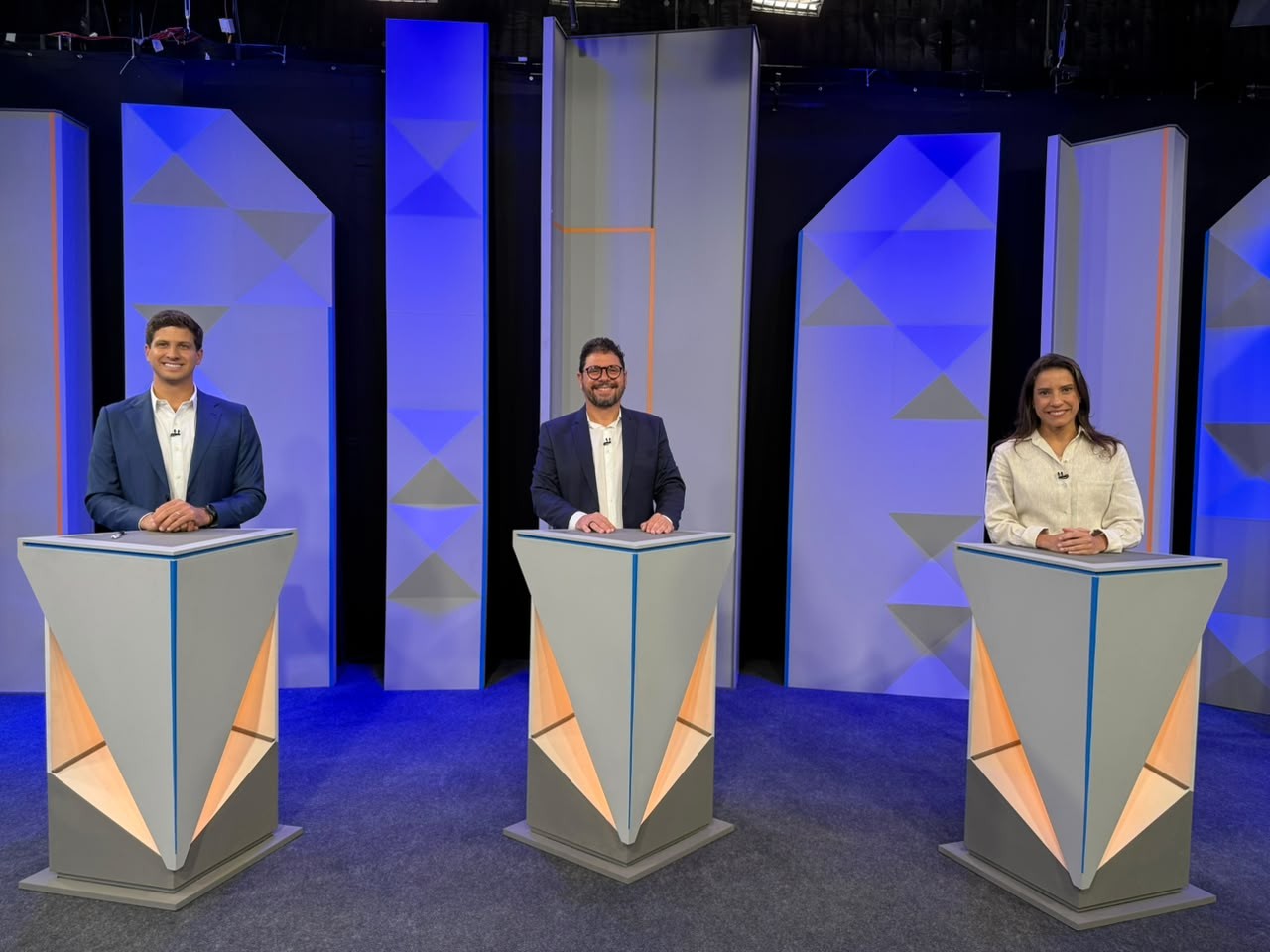 Debate na Globo: Ivan, João e Raquel discutem propostas para cada região de PE; VÍDEOS