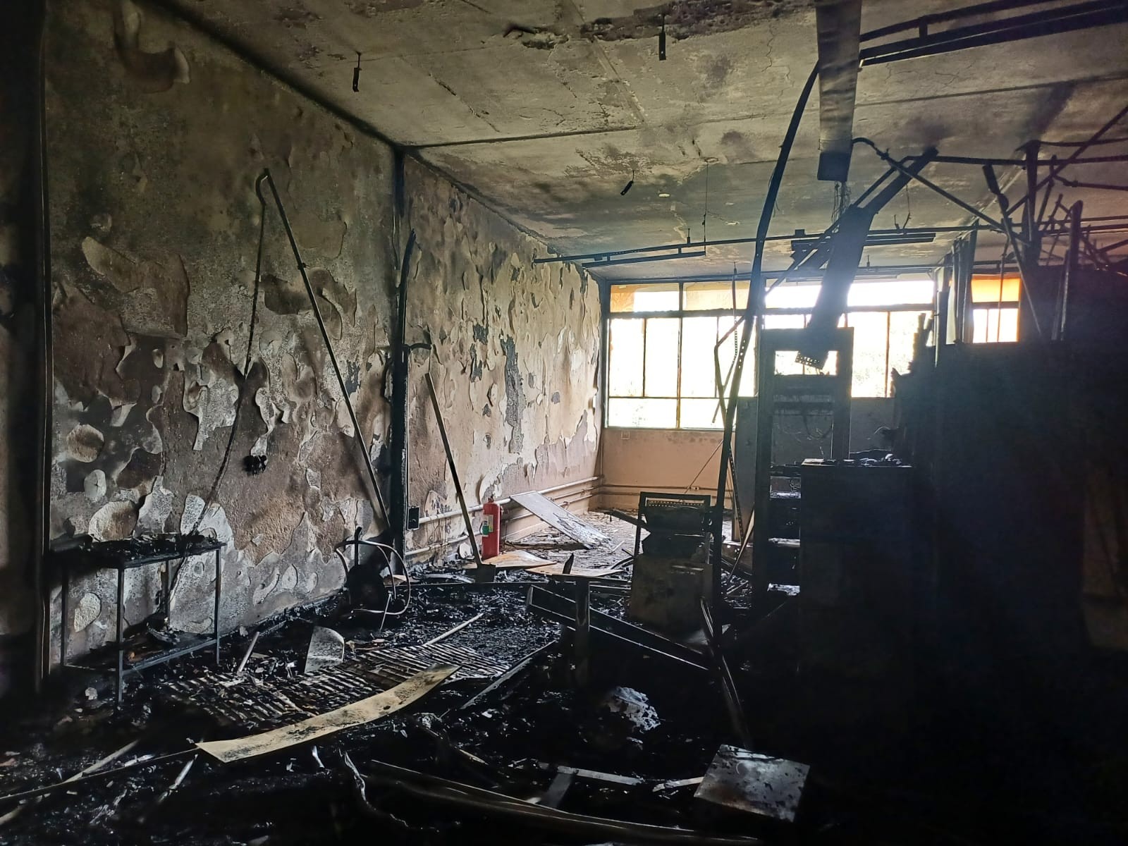 VÍDEO: Incêndio atinge prédio da Etec de São Bernardo do Campo, na Grande SP