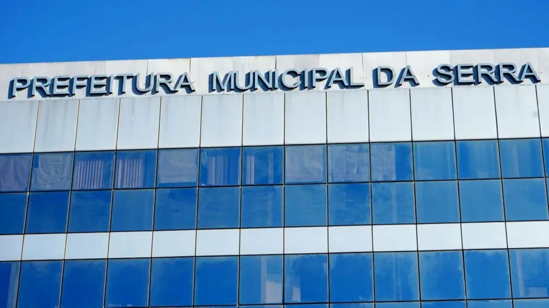 Prefeitura da Serra abre inscrições para seleção na área da Saúde com salários de até R$ 8.237,84; veja oportunidades e como participar