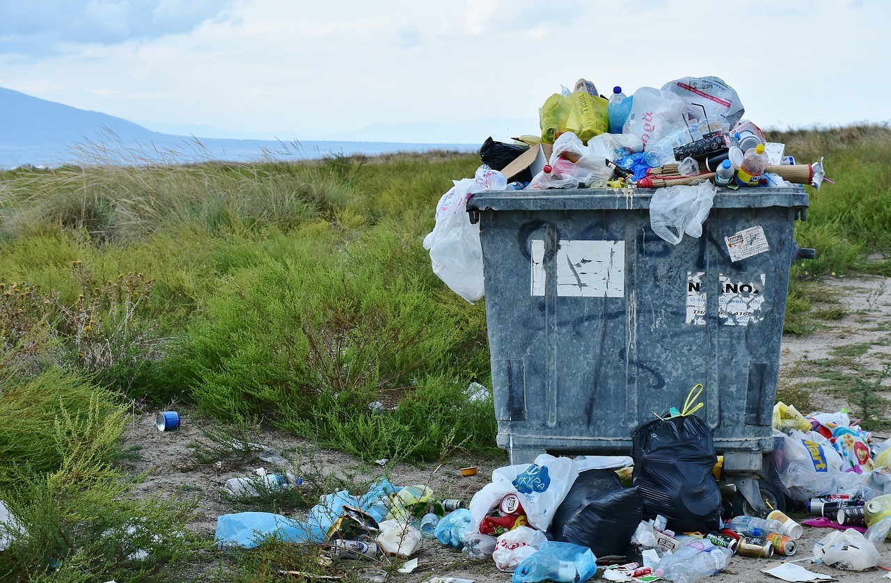 5 razões para comprar sacos de lixo de qualidade