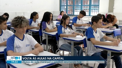 Alunos das redes estadual e municipal voltaram às salas de aula nesta quinta-feira (1º)