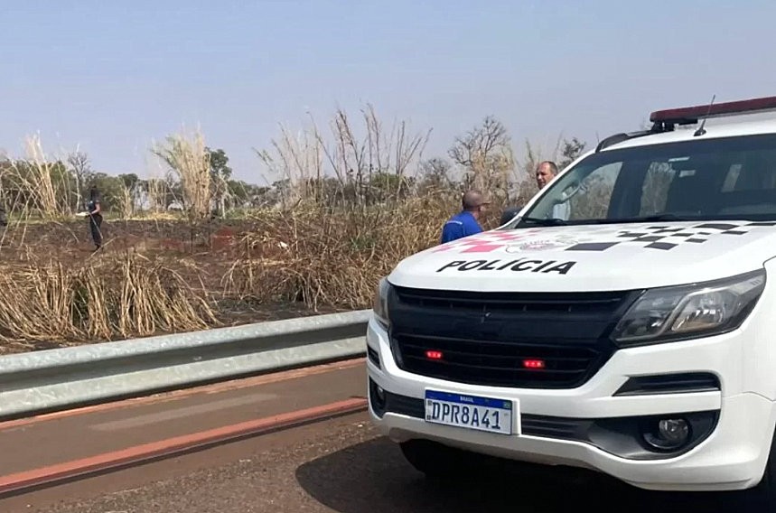 Corpo de homem com sinais de violência é encontrado às margens de rodovia em Araraquara