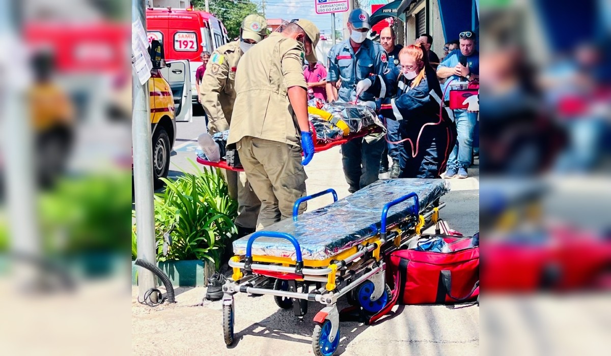 Ciclista é arremessado contra poste após bater contra carro em Boituva