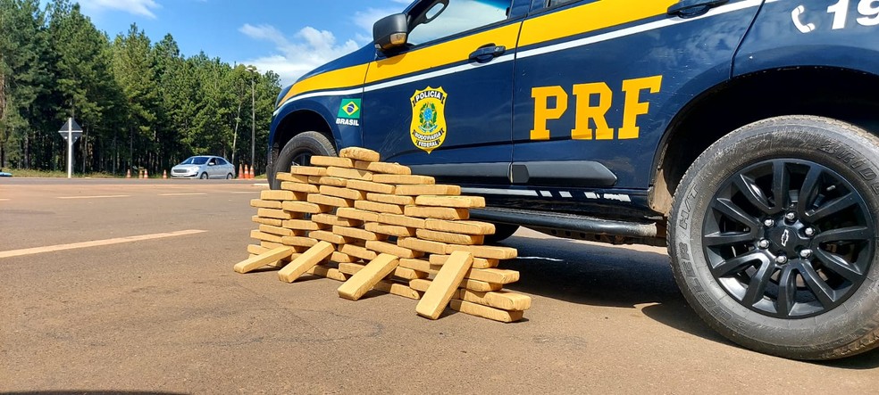 Motorista foi preso em flagrante por tráfico em Vilhena — Foto: PRF/Vilhena