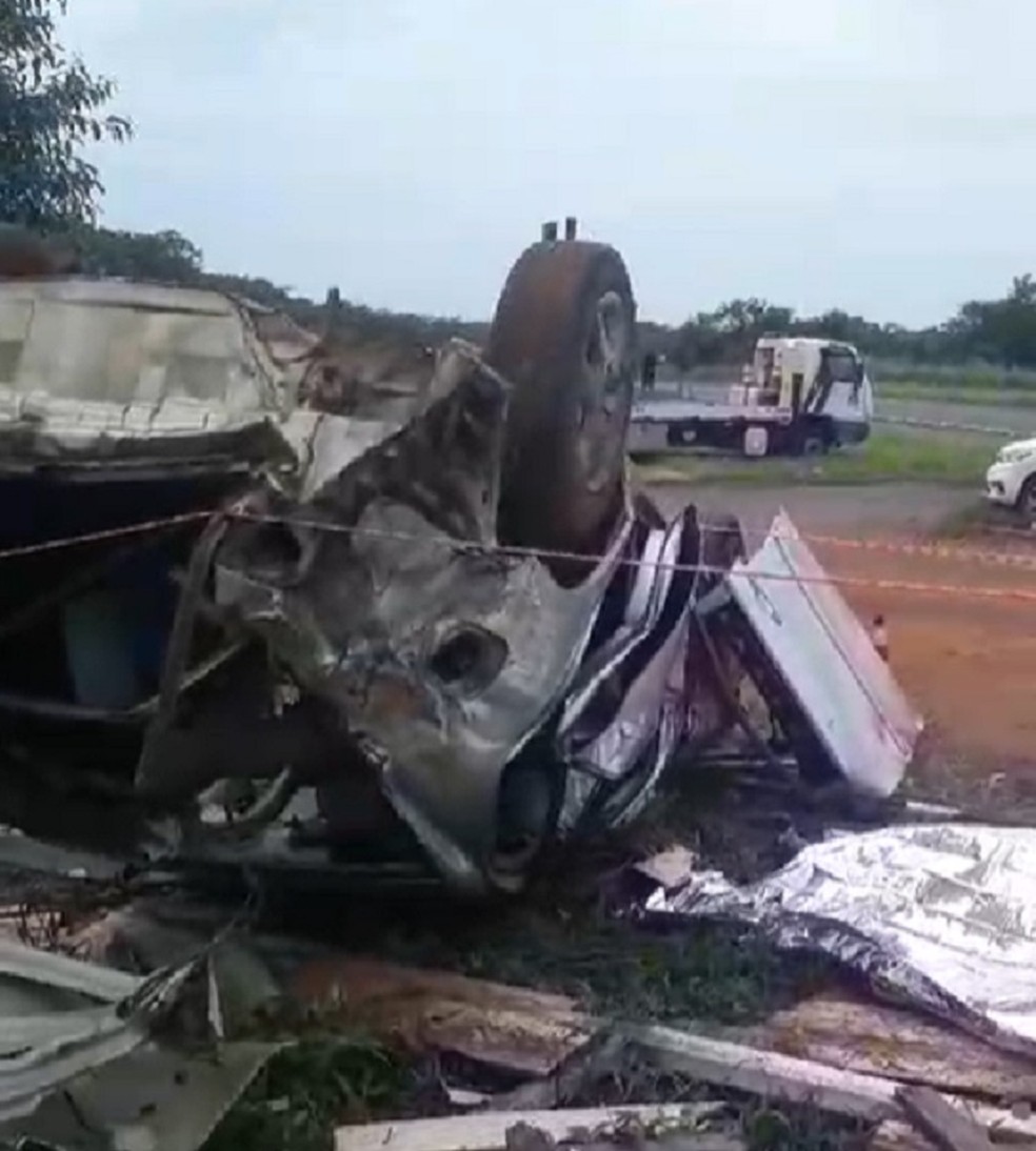 Jovem de 23 anos morreu em acidente de trânsito, em Sandovalina (SP), neste domingo (29) — Foto: Redes sociais