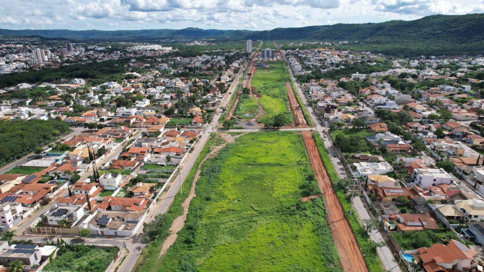 Avenida do Contorno de Montes Claros é uma das maiores obras de sua história