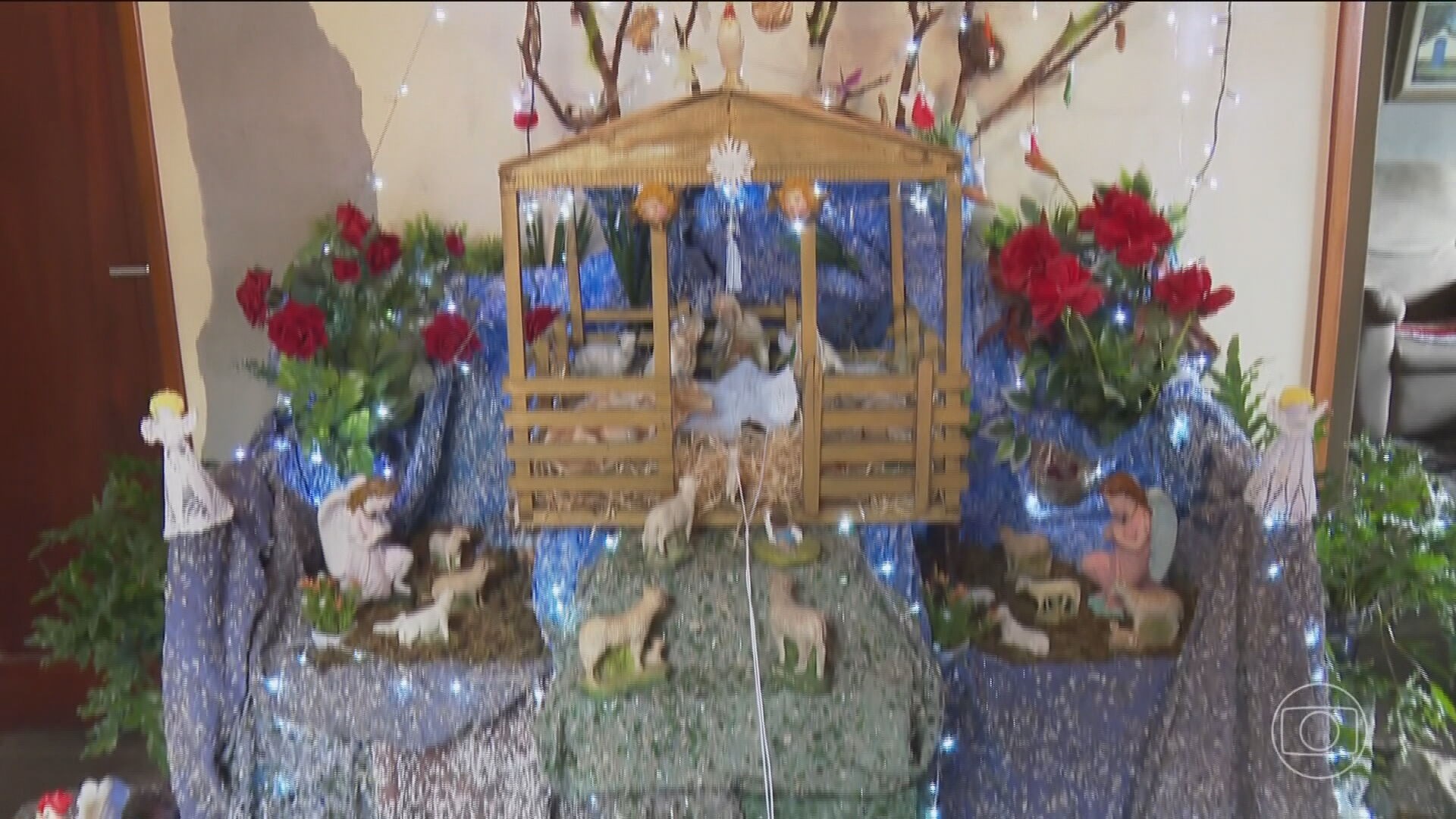 Presépios criativos mantém viva tradição natalina de séculos em Minas Gerais 