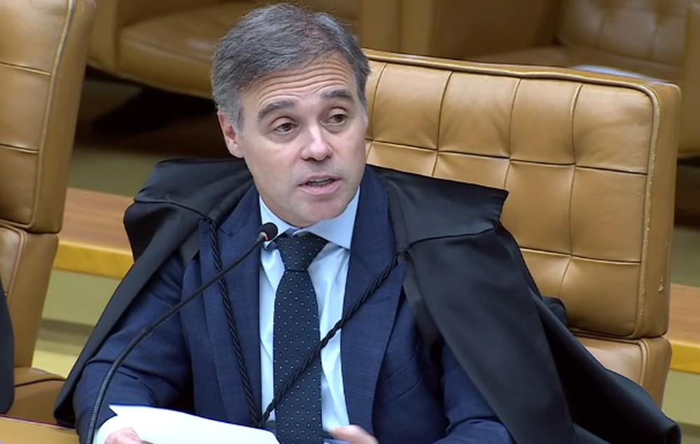 Investigadores identificam rede de apoio de banqueiro para neutralizar a influência do ministro André Mendonça
