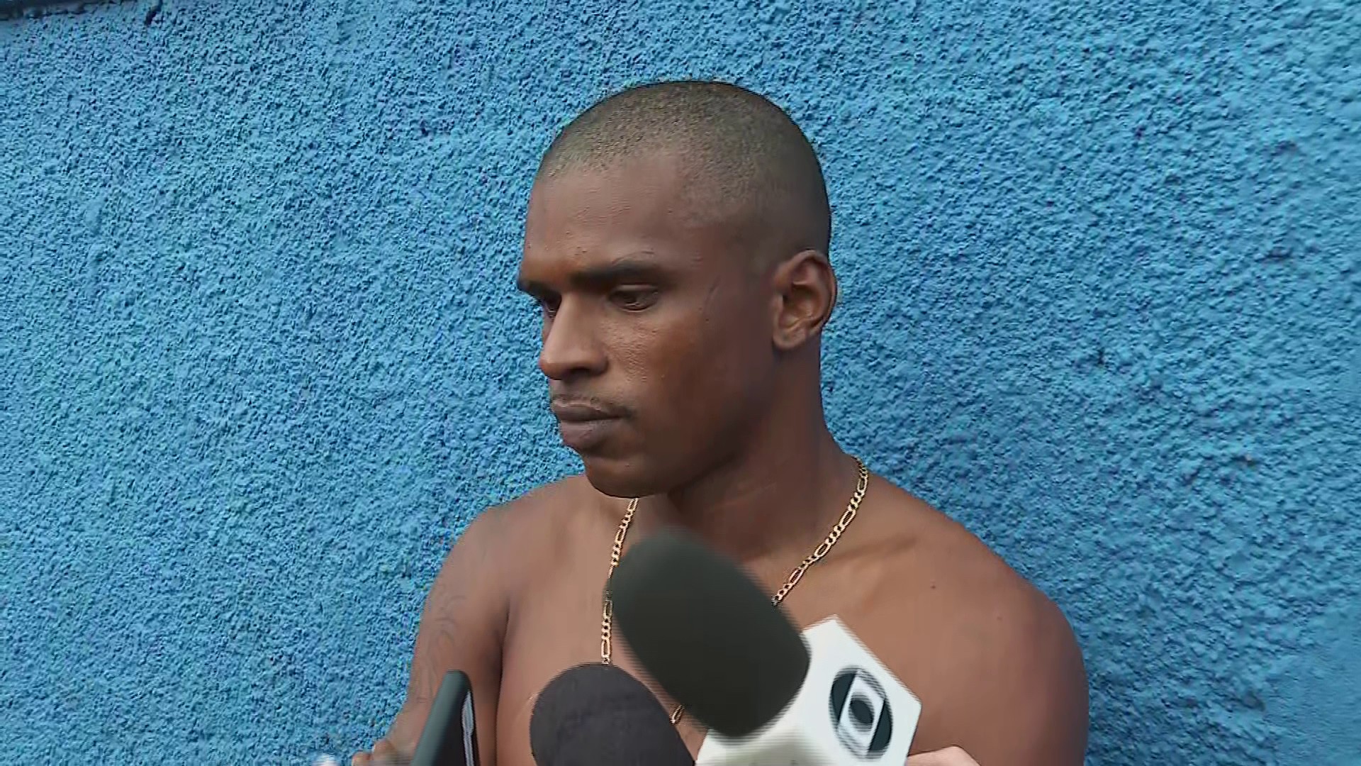 Entrevista antes de prisão, esposa consolada, doença mental: o que se sabe sobre genro que matou a sogra em SP