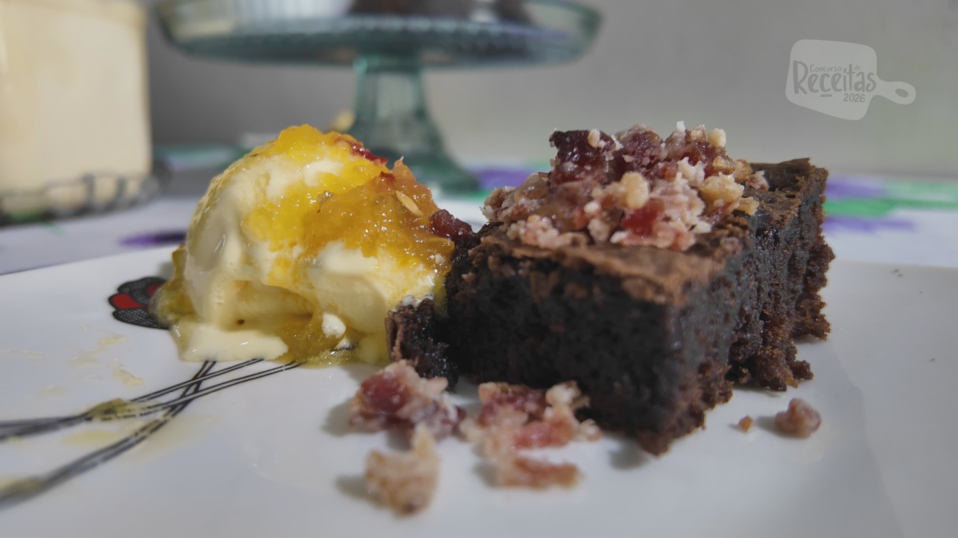 Concurso de Receitas 2026: aprenda a preparar o brownie com crocante de bacon 