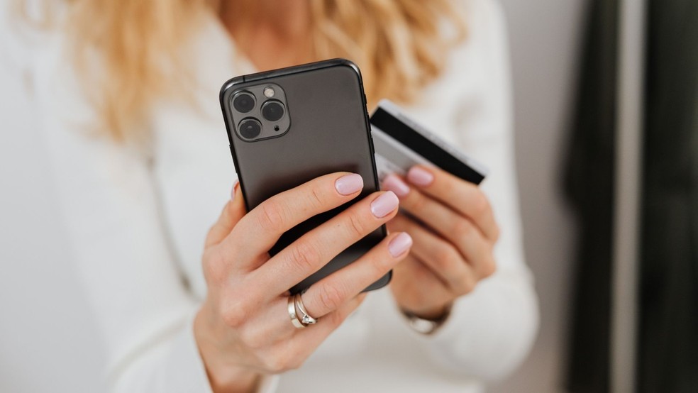 Golpistas avançam do roubo de senhas para a clonagem de pessoas no Brasil, revela estudo. — Foto: Pexels