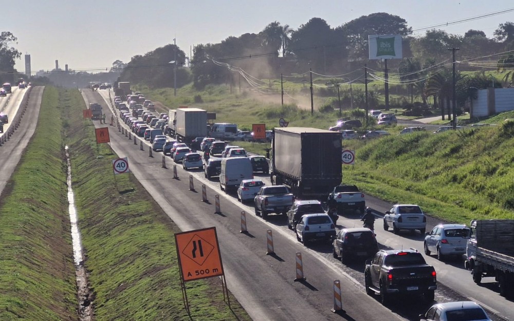 Obras na Rodovia Washington Luís provocam congestionamento de 8 km no interior de SP, diz polícia